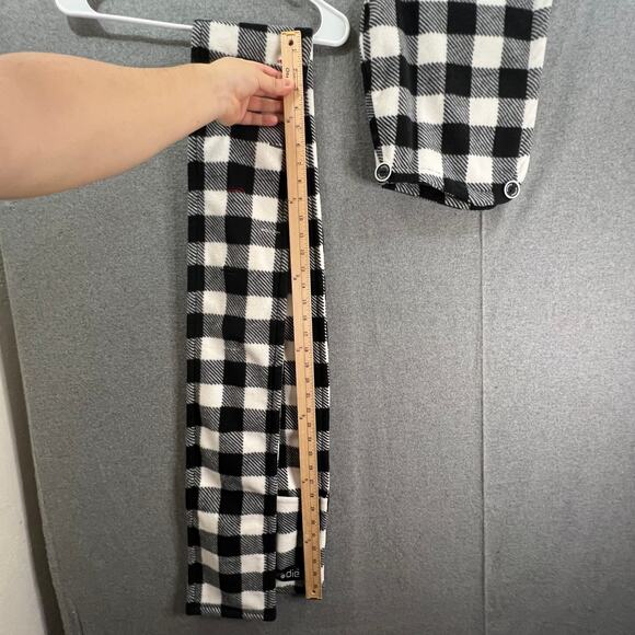 Scoodie Black and White Plaid Women's Scarves & Hood - Picture 5 of 9